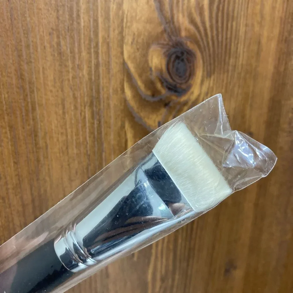 Morphe Makeup Brush Artist Pro Flat Contour Brush M579 New In Package‎